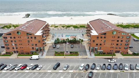 Condominium in Long Beach NY 750 Broadway #3M.jpg