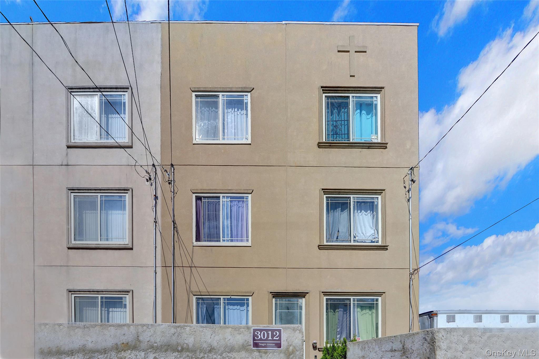 3012 Seagirt Ave, Far Rockaway, NY 11691 photo