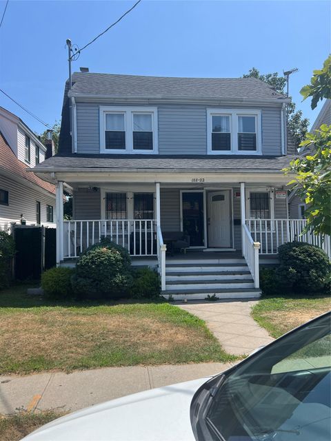 Single Family Residence in Saint Albans NY 18822 119th Avenue.jpg