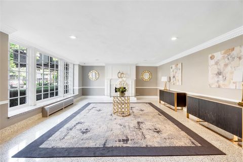 Condominium in Howard Beach NY 84-39 153rd Avenue #1K.jpg