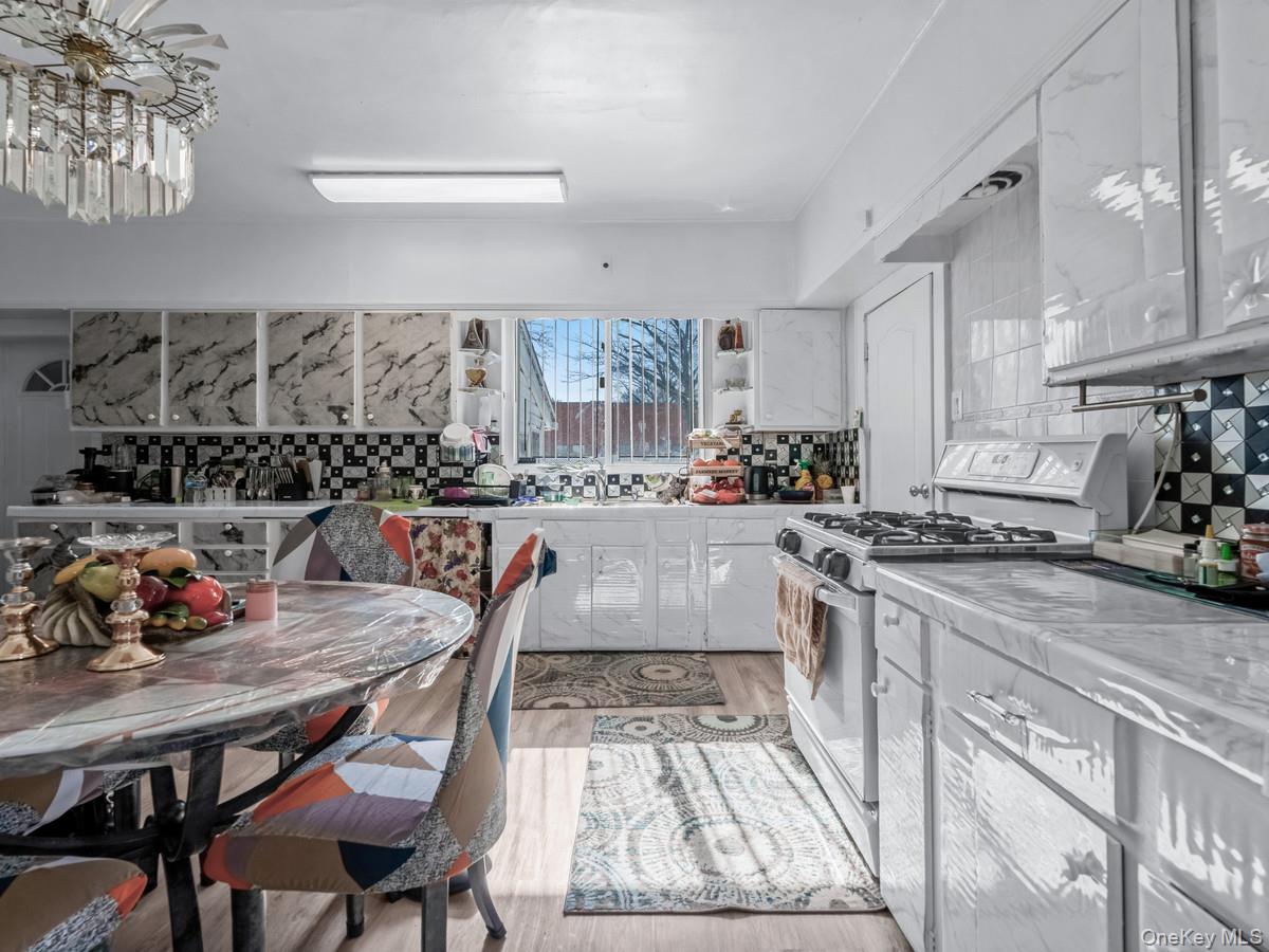 2721 Coldspring Rd, Far Rockaway, NY 11691 photo