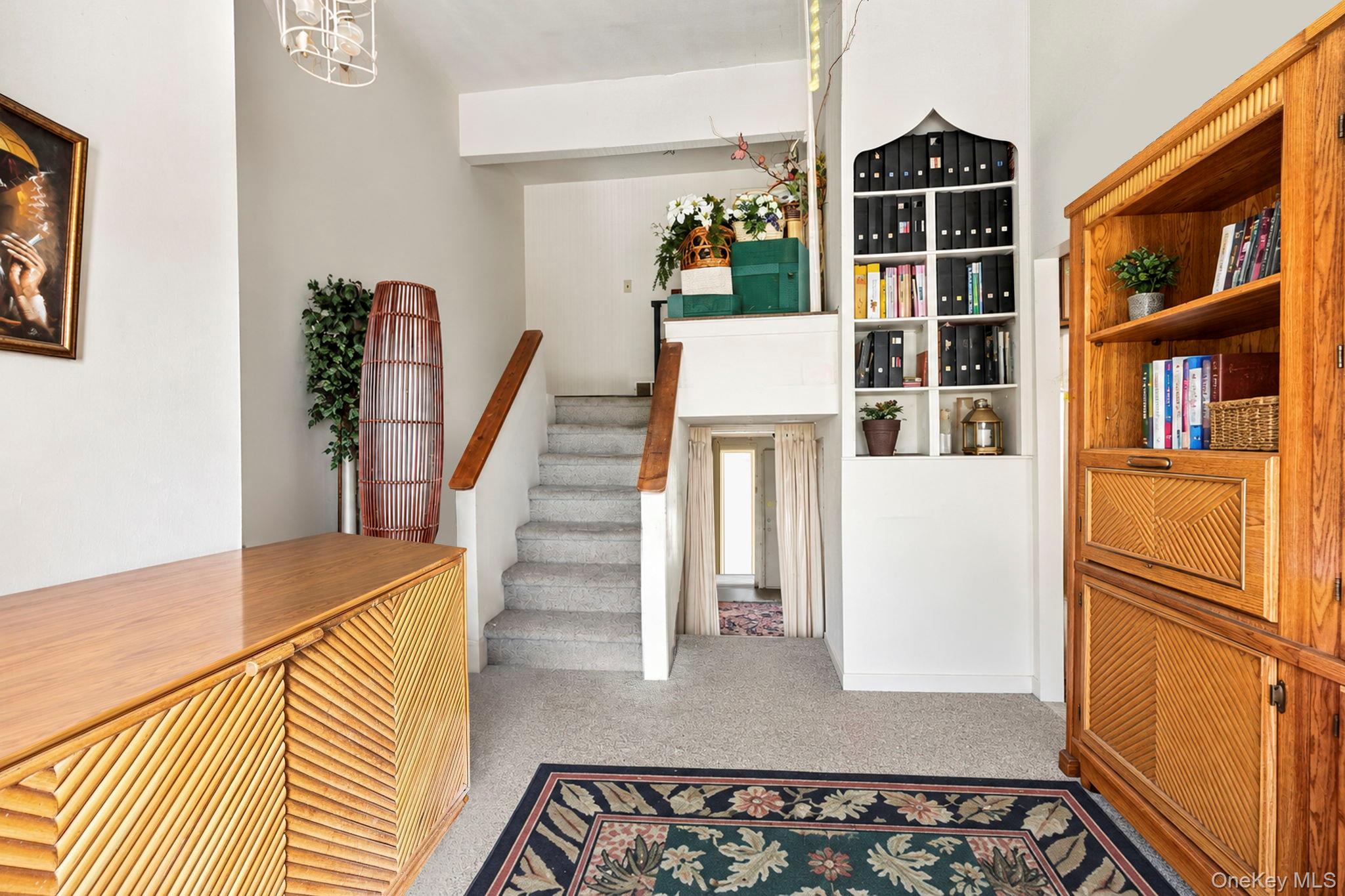240 W 10th St, Deer Park, NY 11729 photo