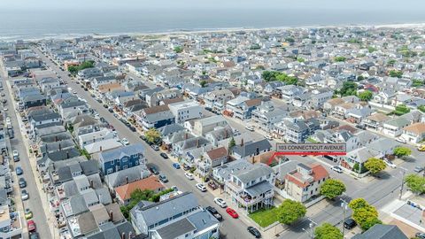 Single Family Residence in Long Beach NY 103 Connecticut Avenue 41.jpg