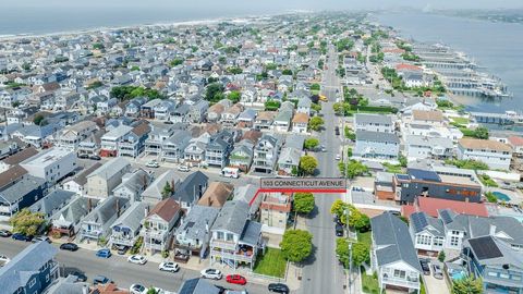 Single Family Residence in Long Beach NY 103 Connecticut Avenue 39.jpg