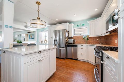 Single Family Residence in Long Beach NY 103 Connecticut Avenue 9.jpg