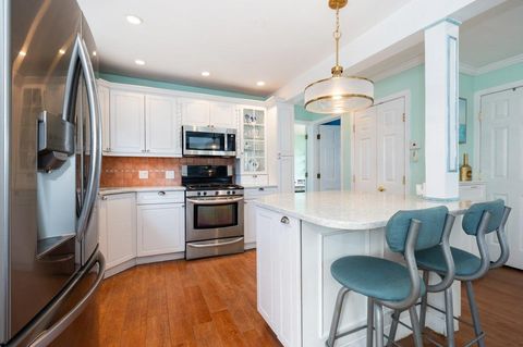 Single Family Residence in Long Beach NY 103 Connecticut Avenue 8.jpg