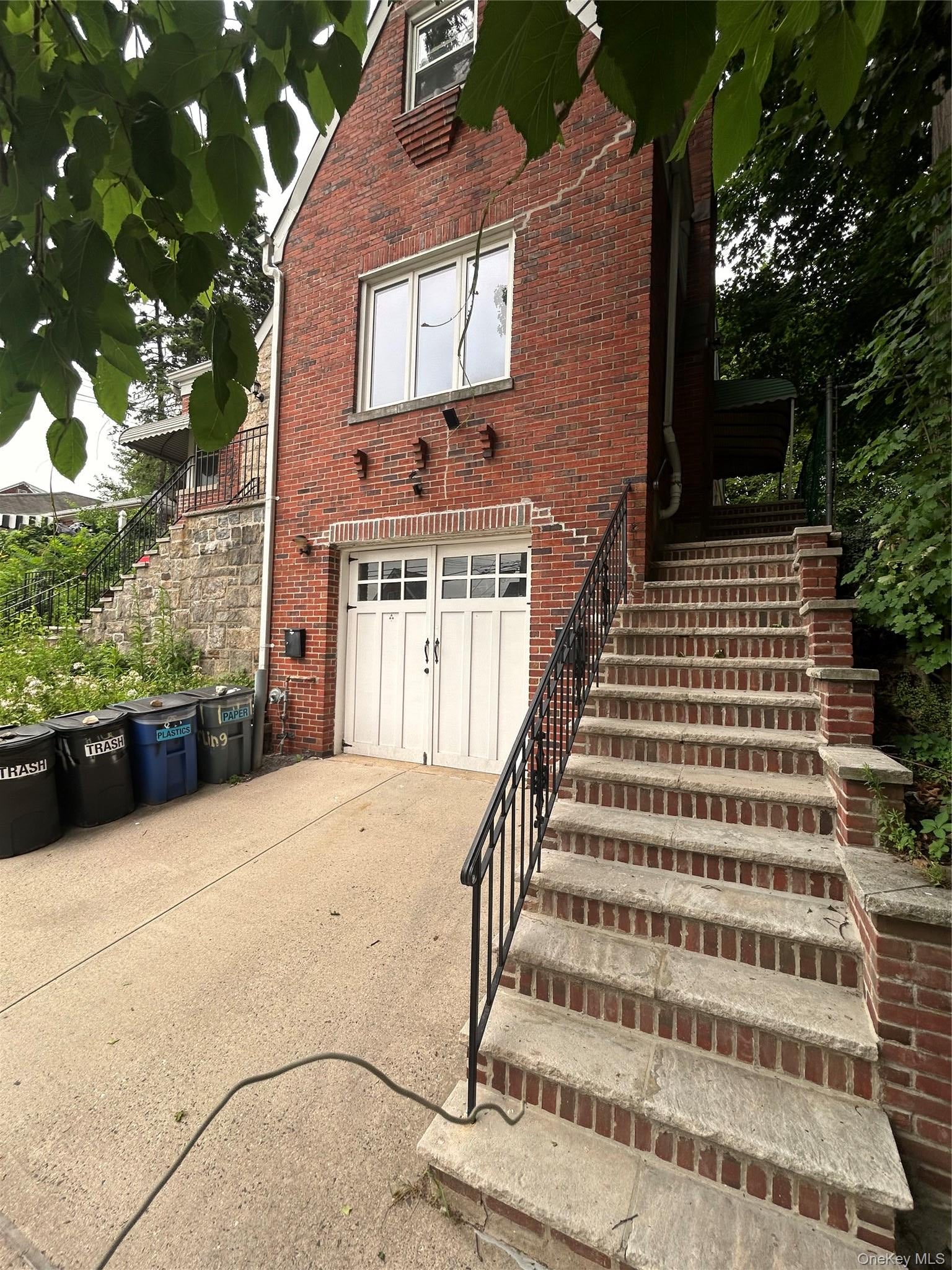 141 Sterling Ave, Yonkers, NY 10704 photo