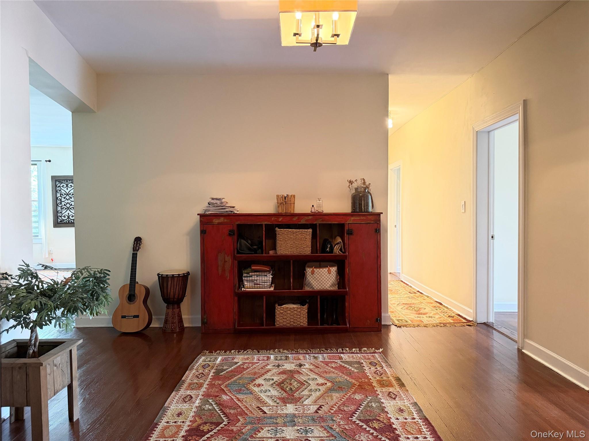 531 Lincoln Ave, Mount Vernon, NY 10552