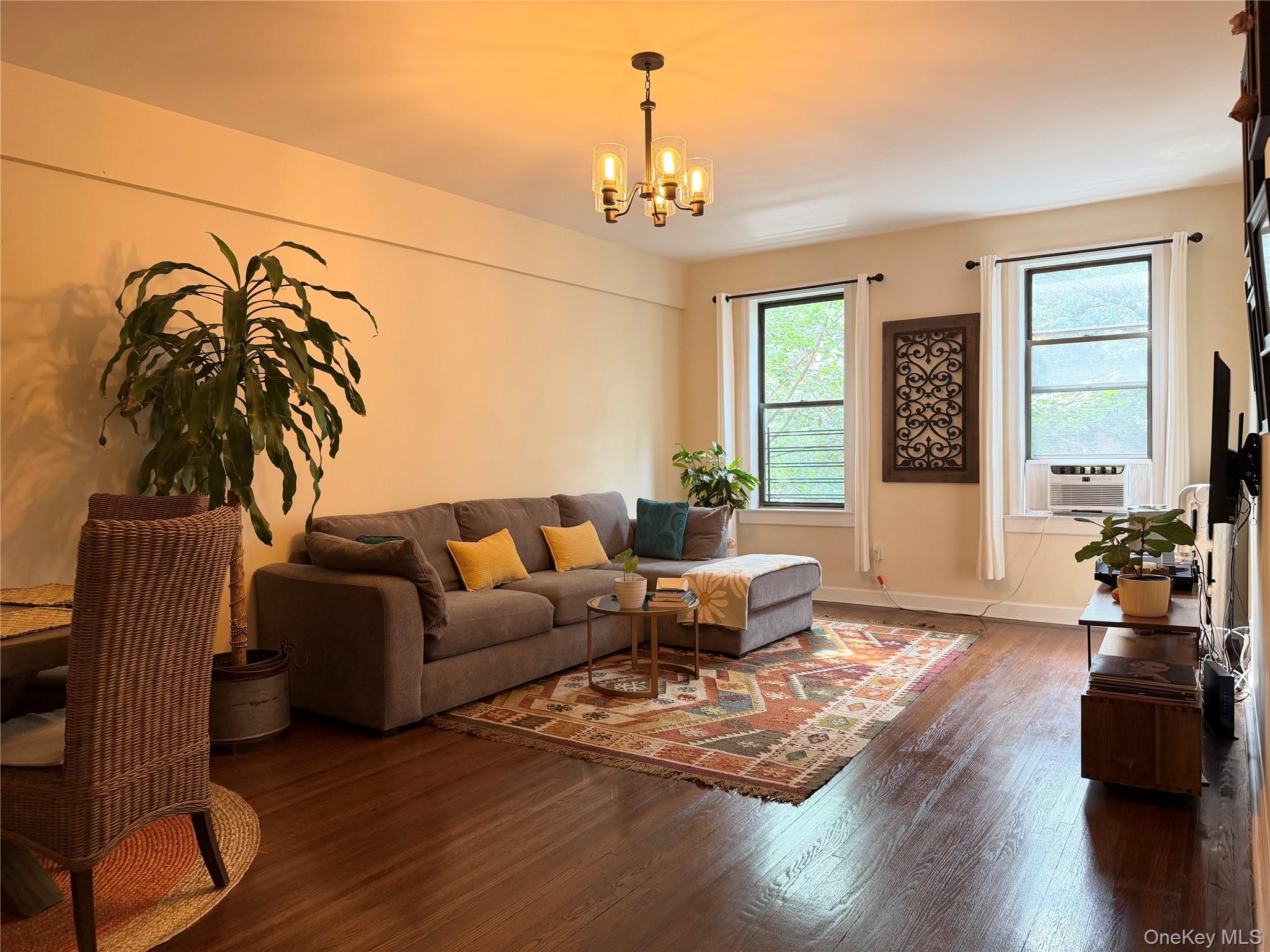 531 Lincoln Ave #5 L, Mount Vernon, NY 10552 photo