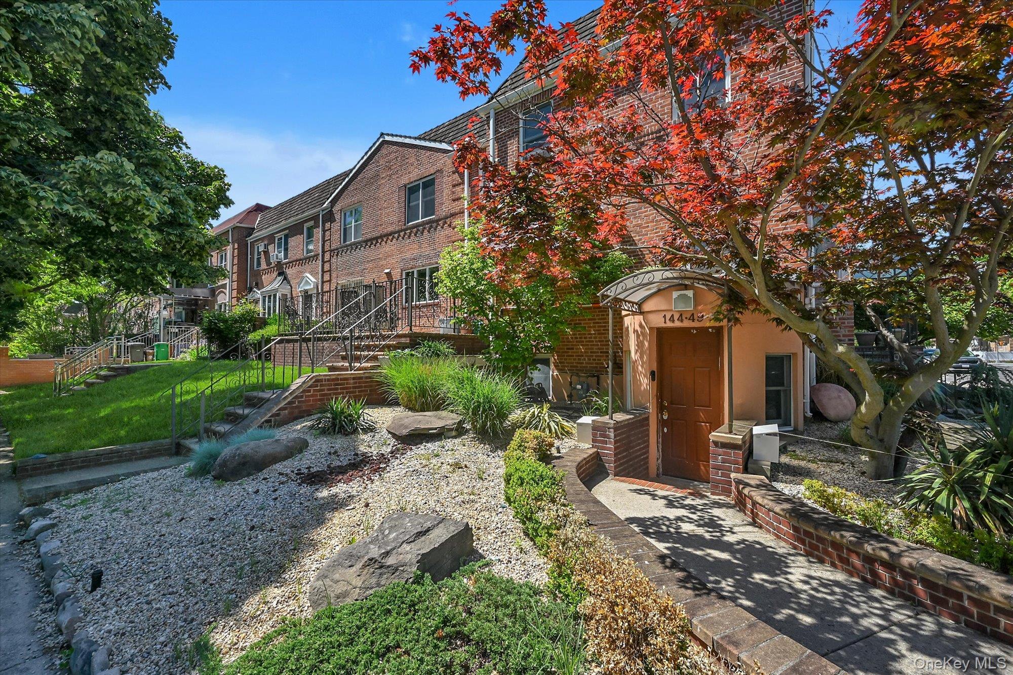 144 49 70th Ave, Kew Garden Hills, NY 11367