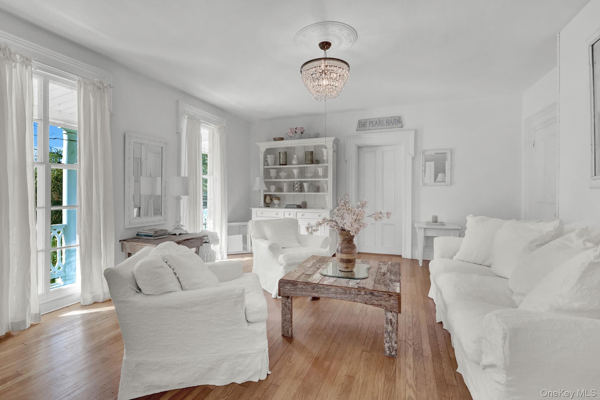 45 Shore Rd, East Setauket, NY 11733 photo