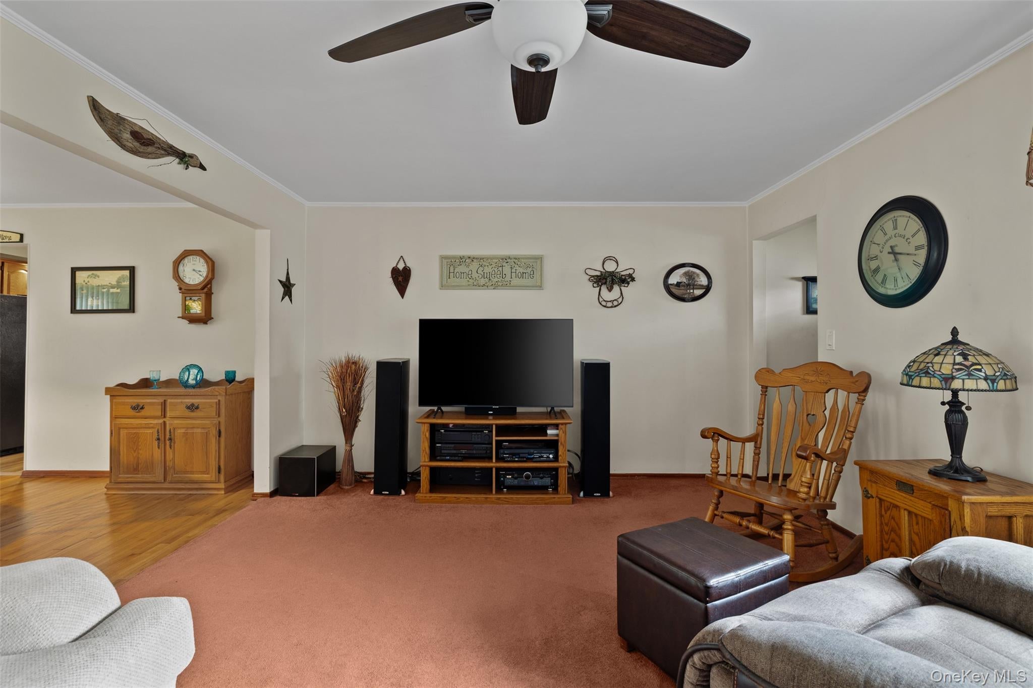 380 N Clinton Ave, Lindenhurst, NY 11757 photo