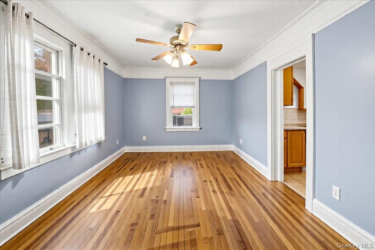 2849 E 195th St, Bronx, NY 10461 photo