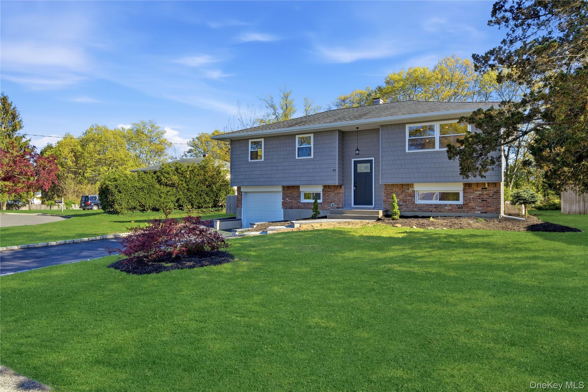 49 Sandy Hollow Dr, Smithtown, NY 11787 photo