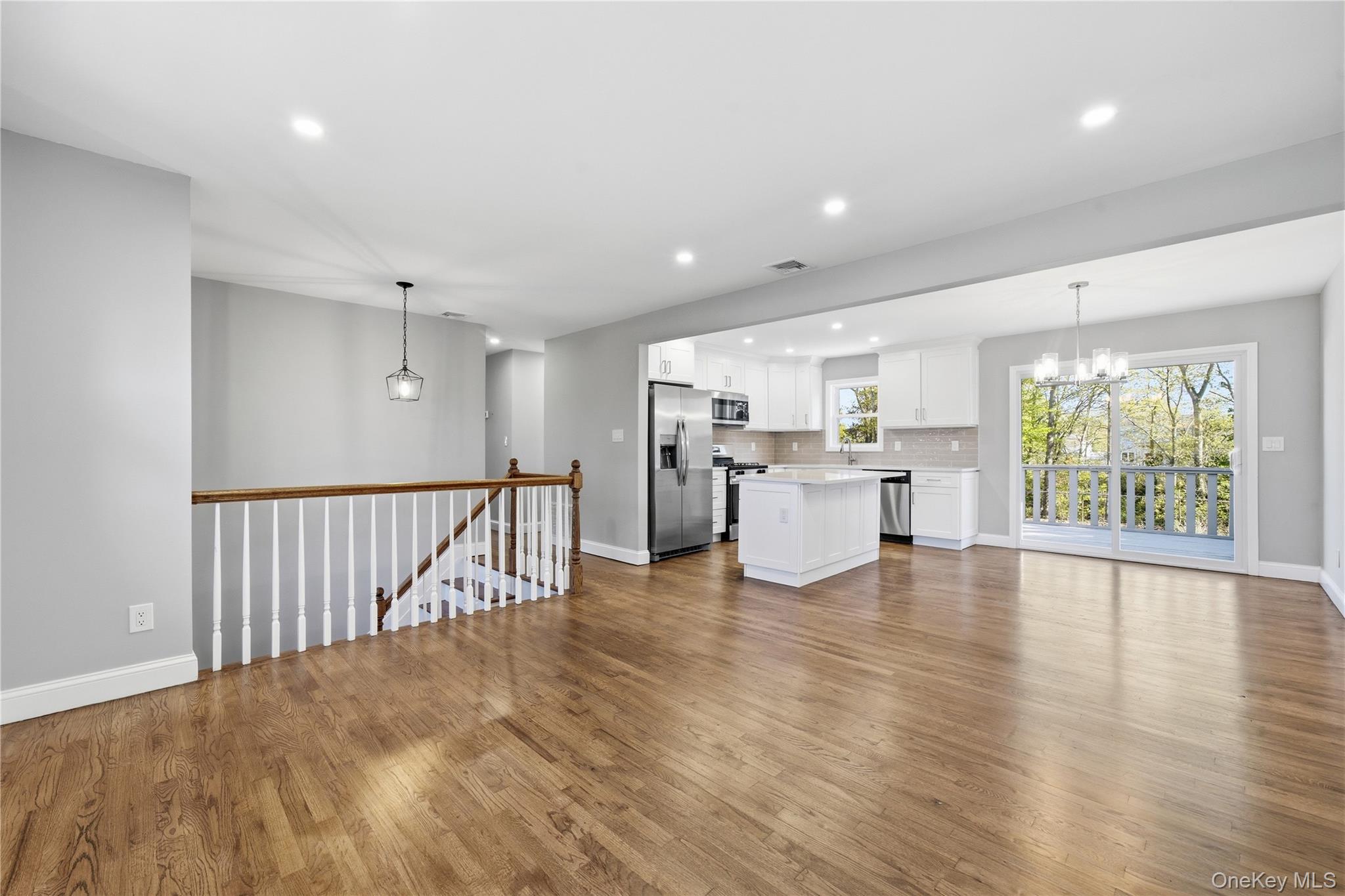 49 Sandy Hollow Dr, Smithtown, NY 11787 photo