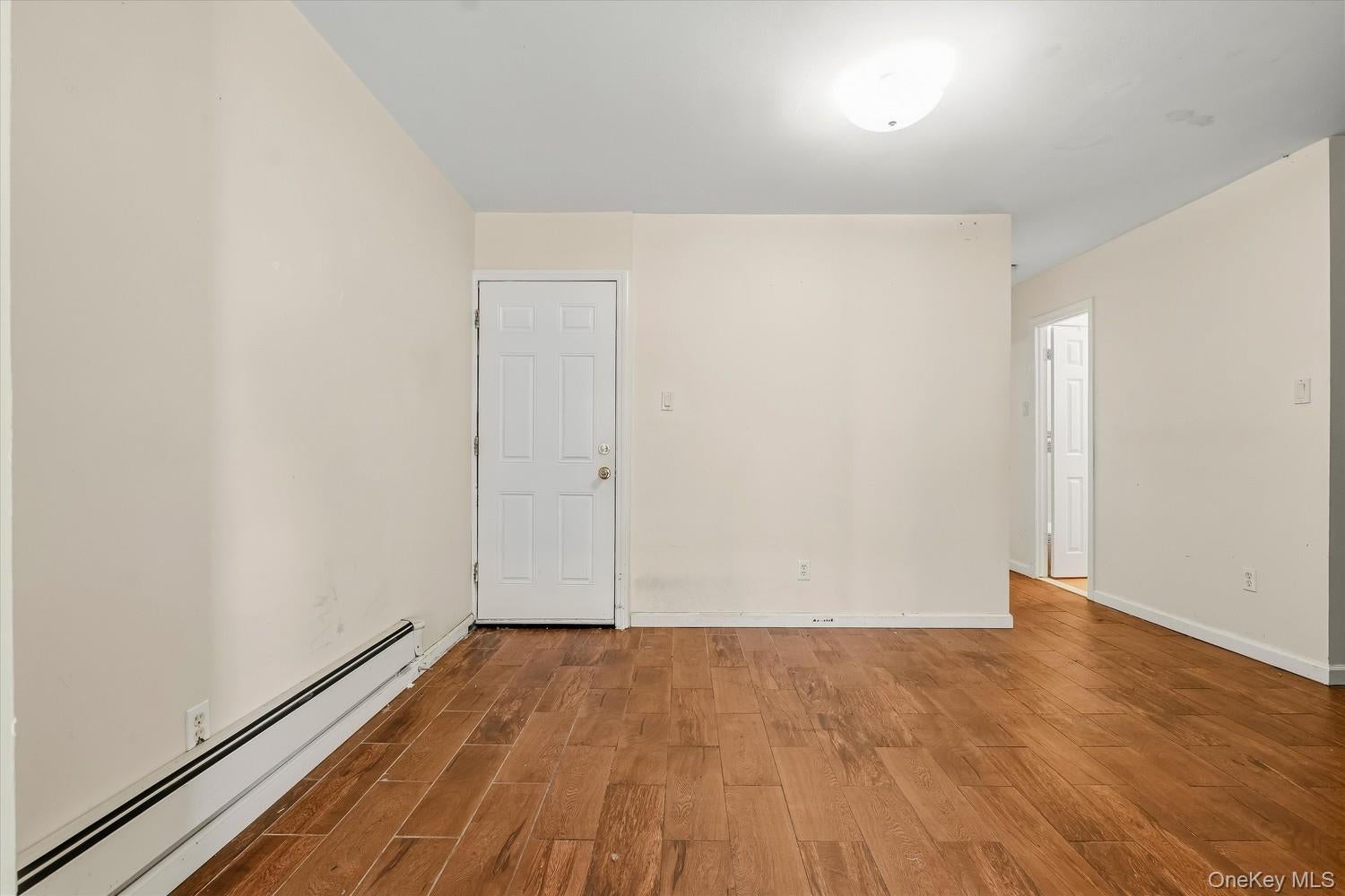 3229 Lurting Ave, Bronx, NY 10469 photo