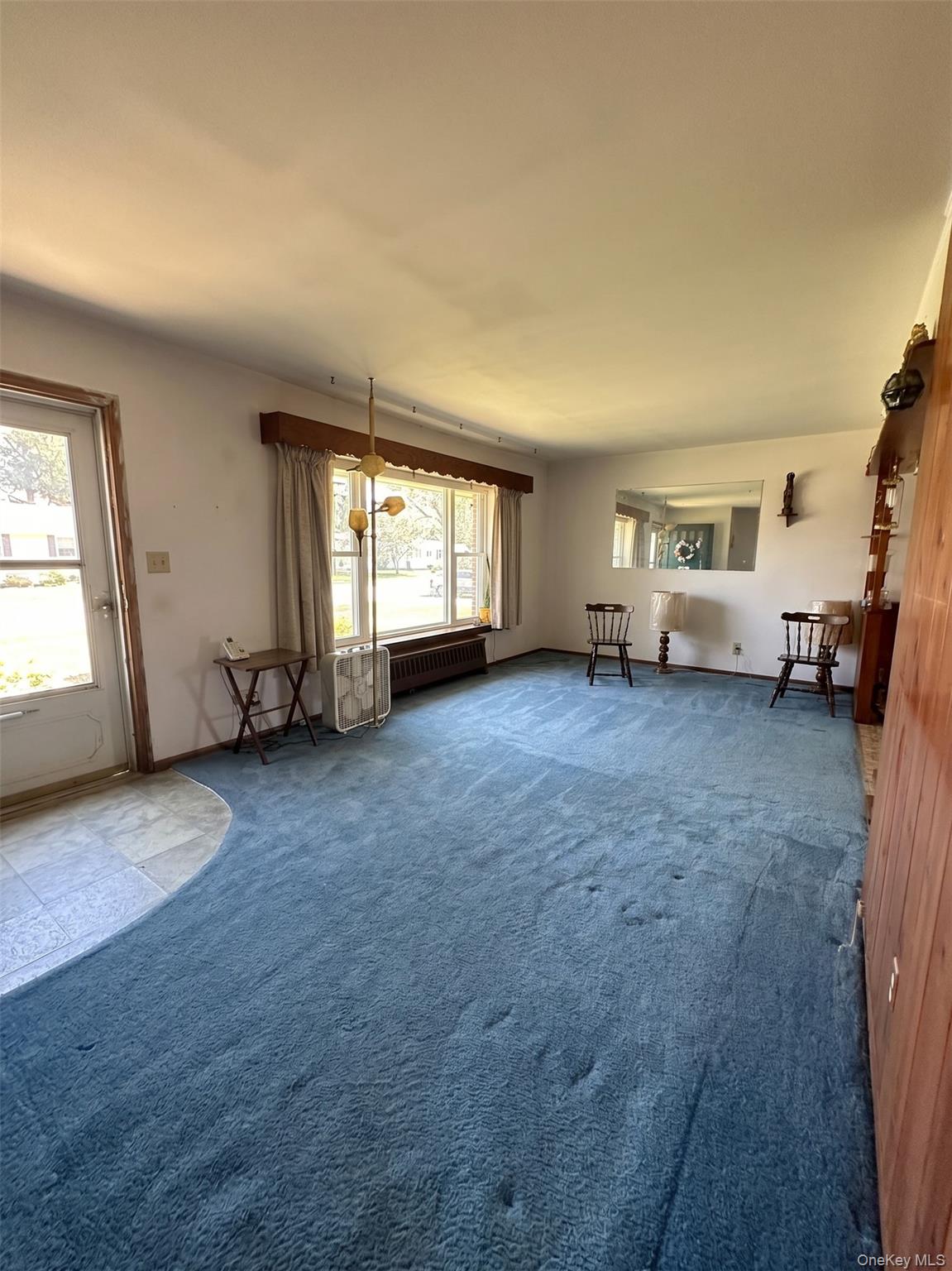 124 Westwood Rd, Massapequa Park, NY 11762 photo