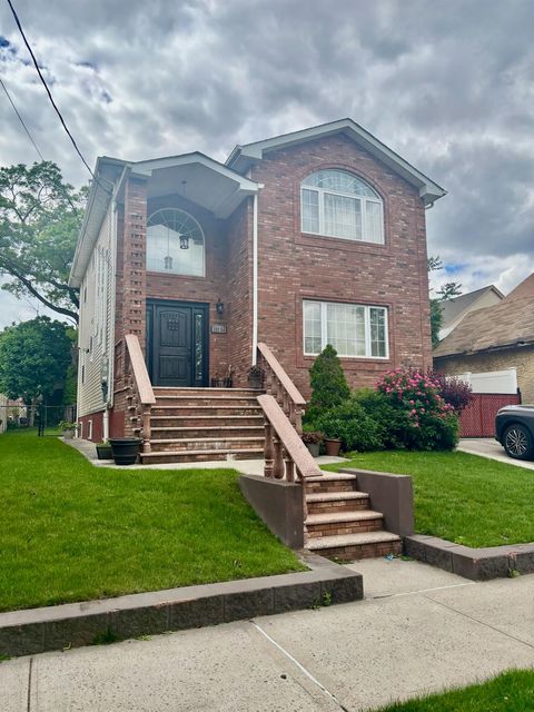 Single Family Residence in Laurelton NY 139-14 225th Street.jpg