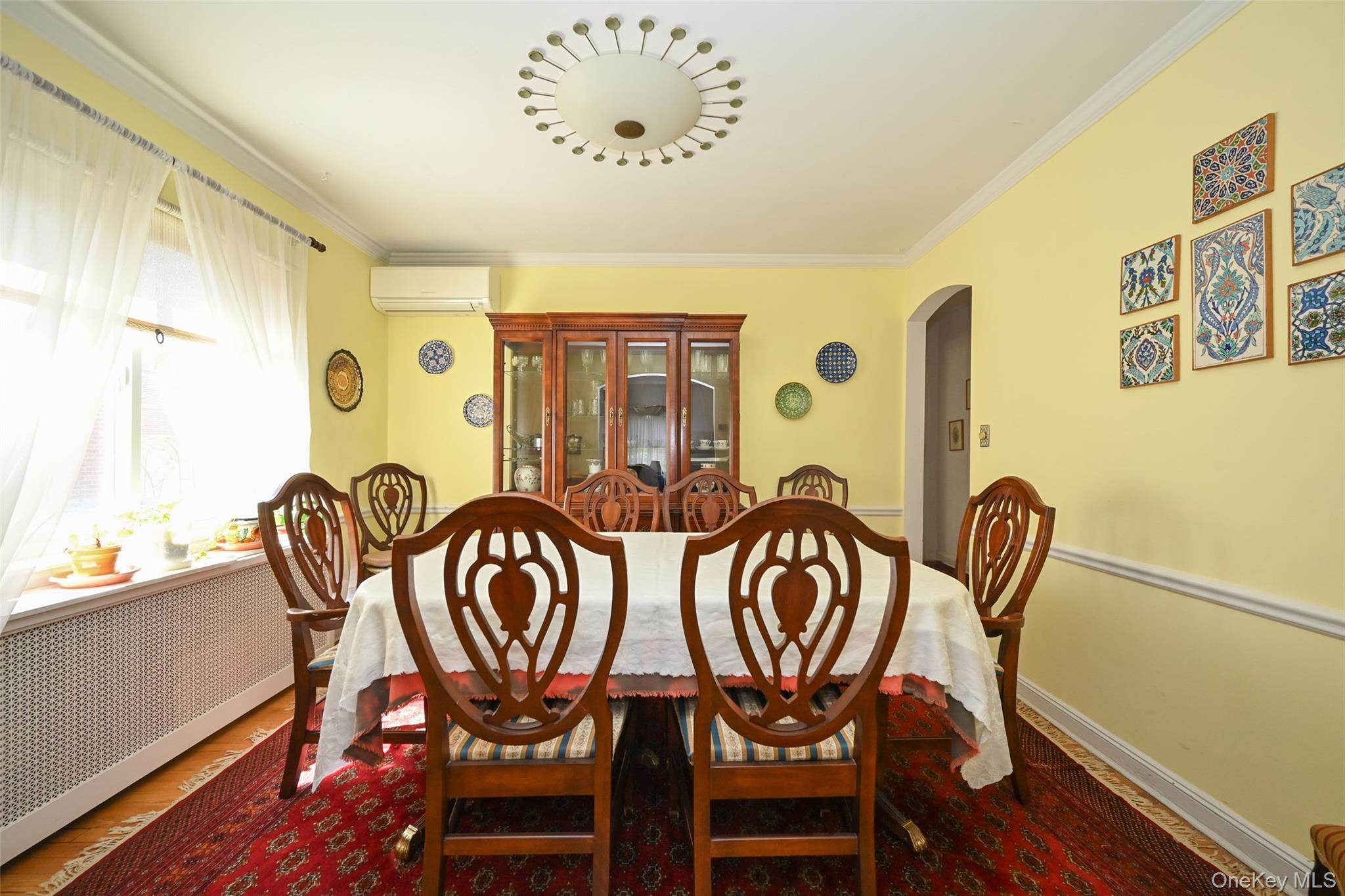 75 64 180th St, Fresh Meadows, NY 11366 photo