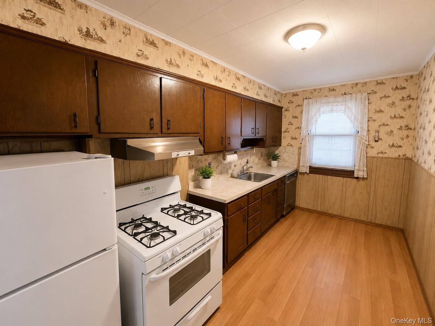 10441 92nd Ave, Richmond Hill, NY 11418 photo