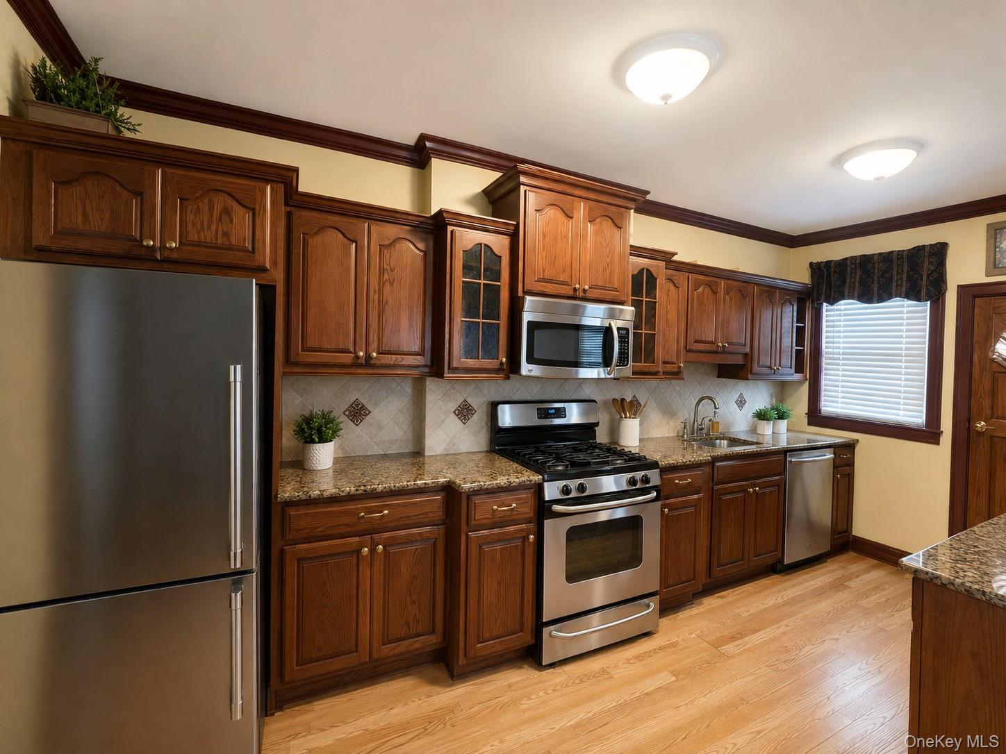 10441 92nd Ave, Richmond Hill, NY 11418 photo