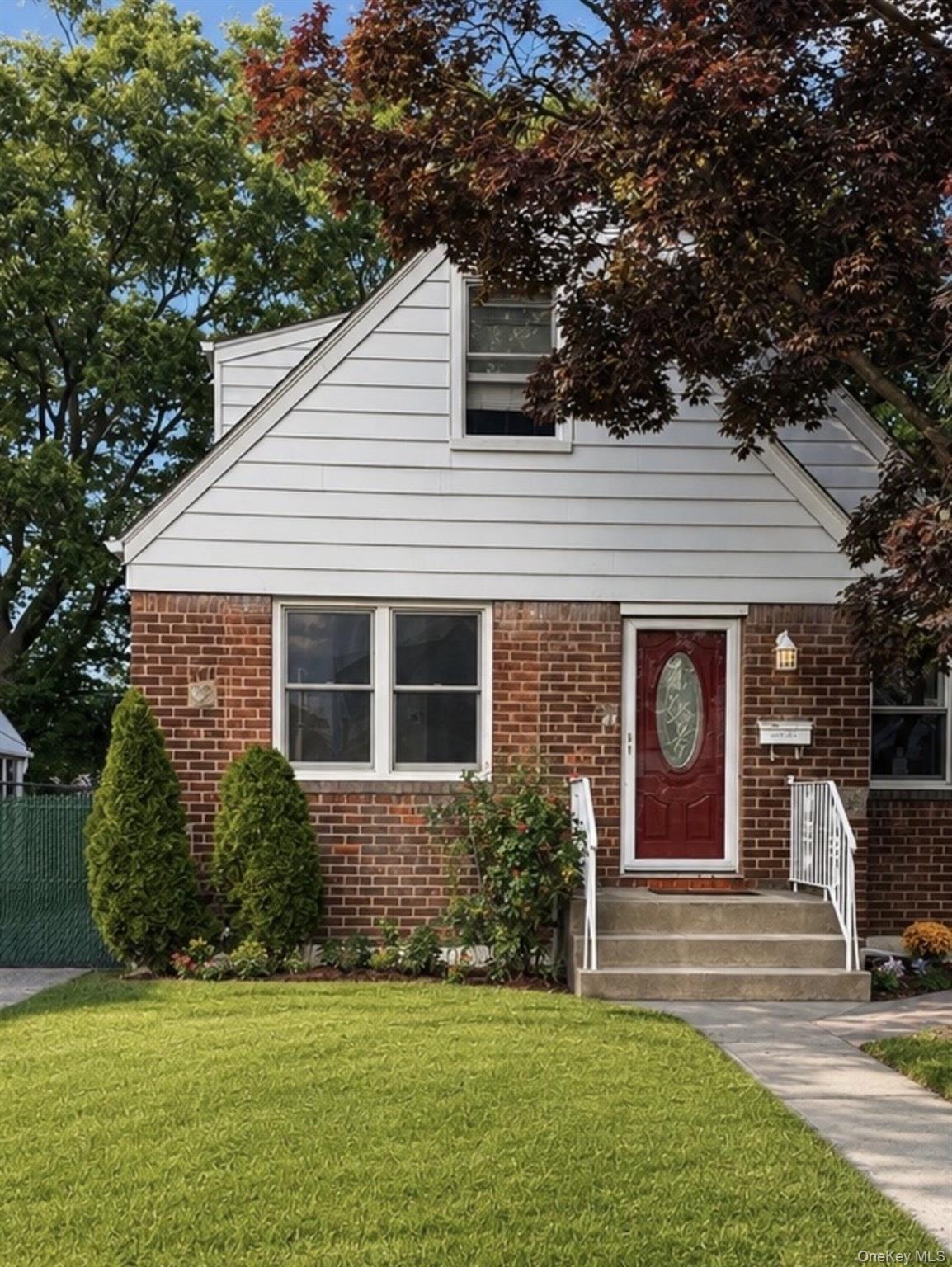 12031 219th St, Cambria Heights, NY 11411