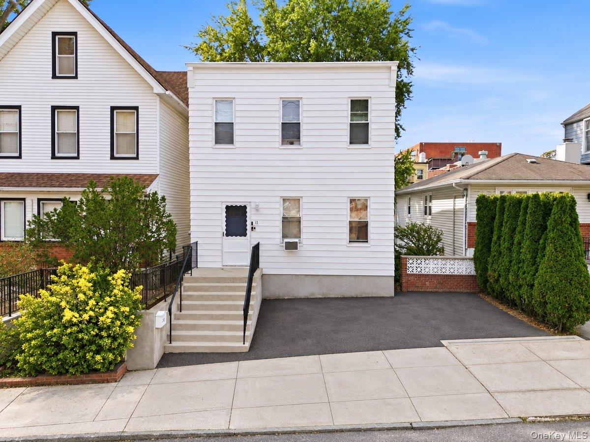 12 Edgewood Ave, Yonkers, NY 10704