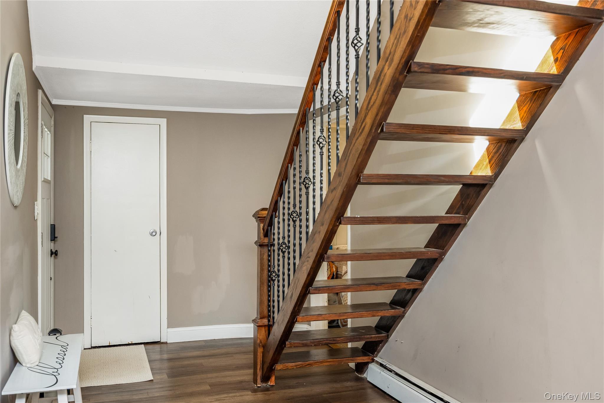 23 Lakeside Dr, Ronkonkoma, NY 11779 photo