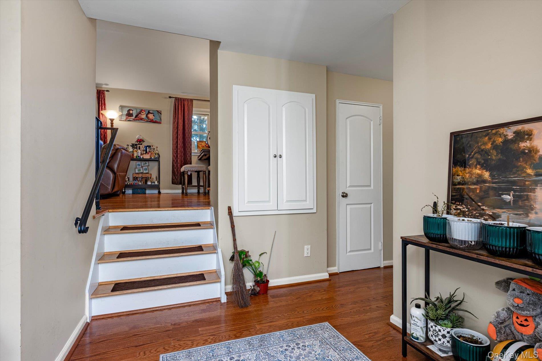 18 Meadow Lark Dr, East Northport, NY 11731 photo