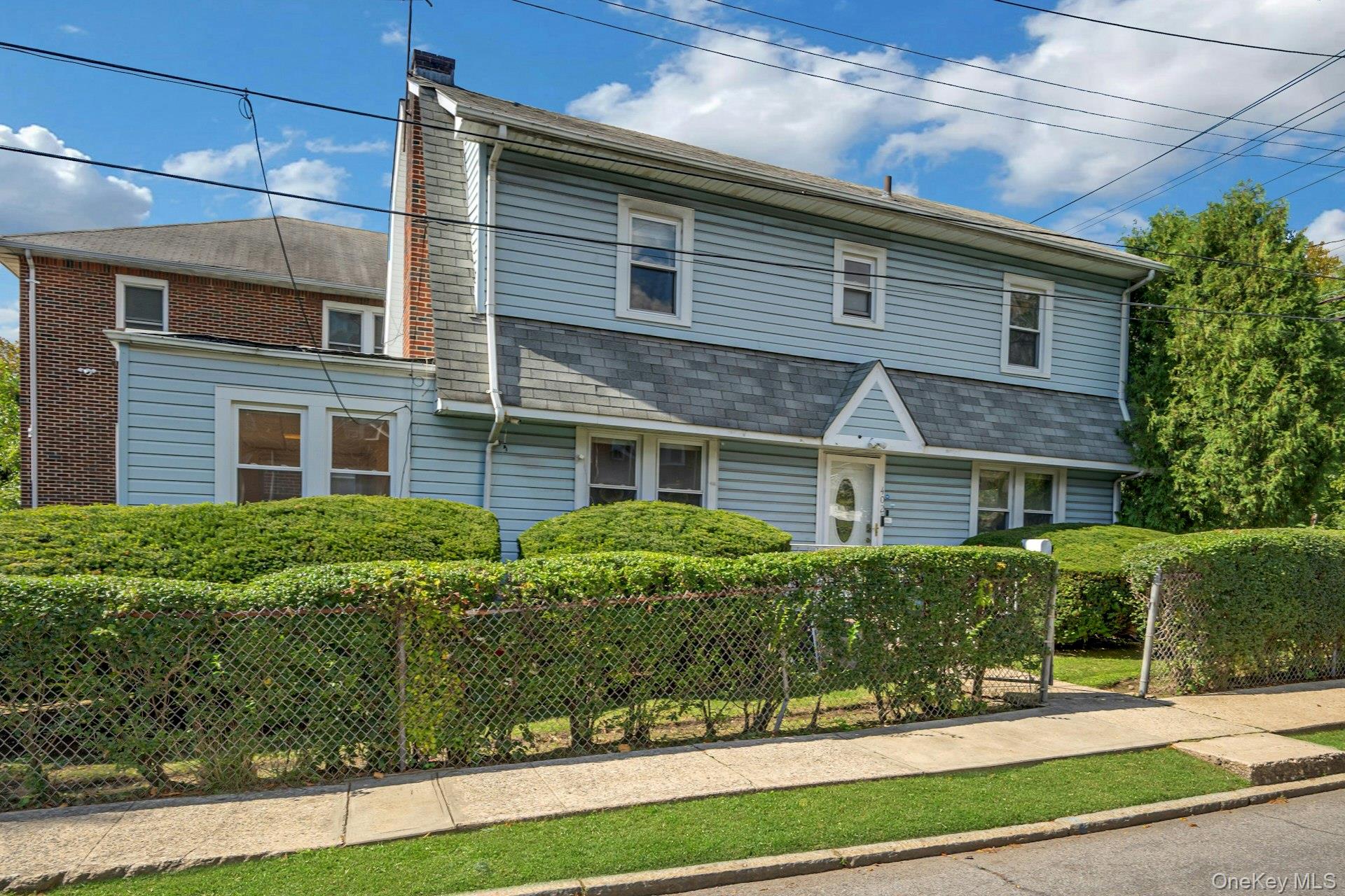 402 Hancock Ave, Mount Vernon, NY 10553 photo