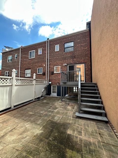 Single Family Residence in Maspeth NY 53-26 61st Street.jpg