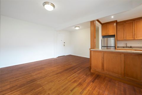 Stock Cooperative in Jackson Heights NY 88-01 35th Avenue #4C.jpg