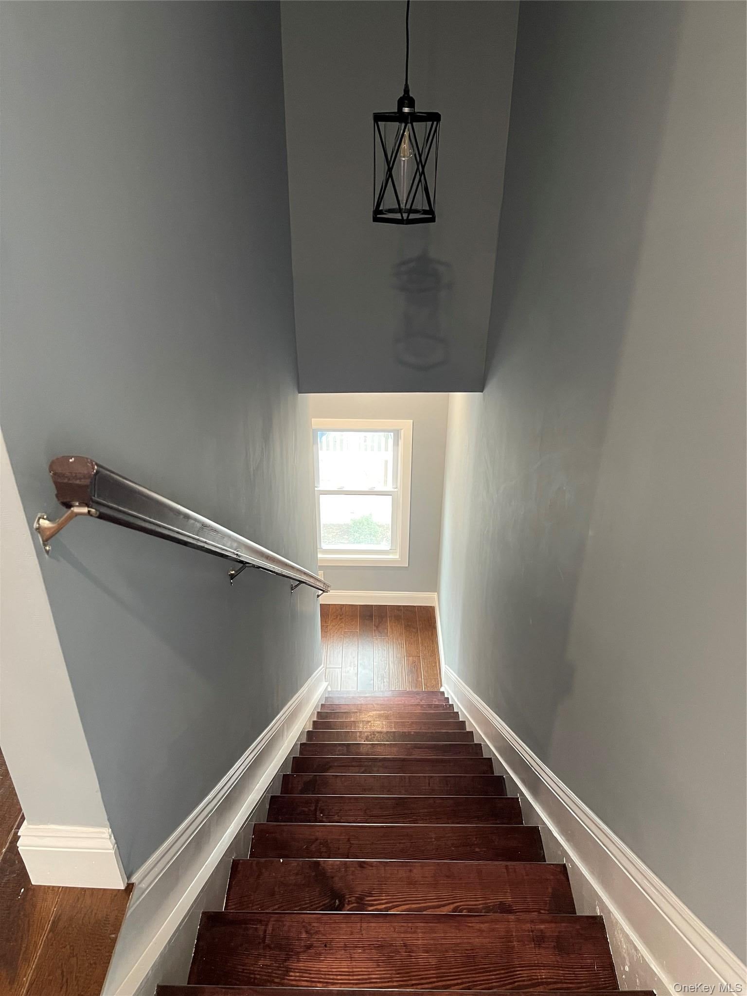 11 Covert St, Hempstead, NY 11550 photo