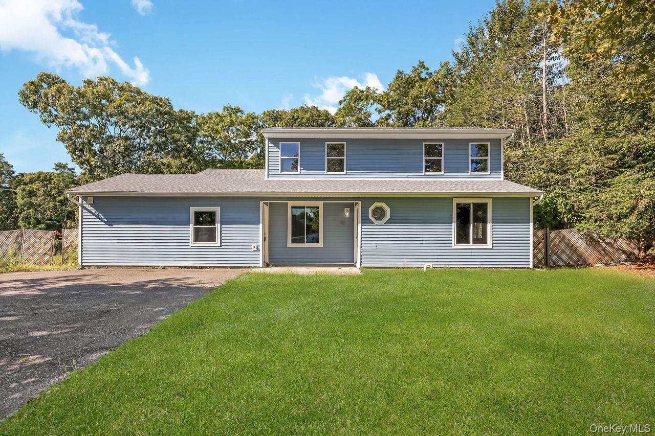 99 Ontario St, Port Jefferson Station, NY 11776