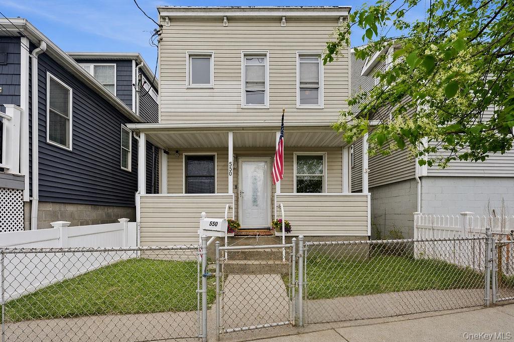 550 Cross Bay Blvd, Broad Channel, NY 11693