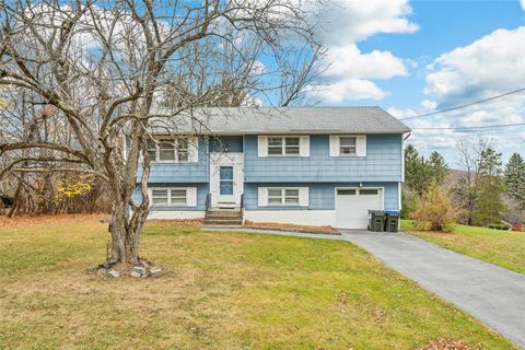 Single Family Residence in Monroe NY 14 Pine Hill Road.jpg