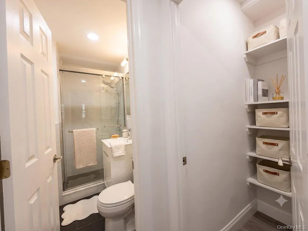 51 Avenue 4 R #87 10, Elmhurst, NY 11373 photo