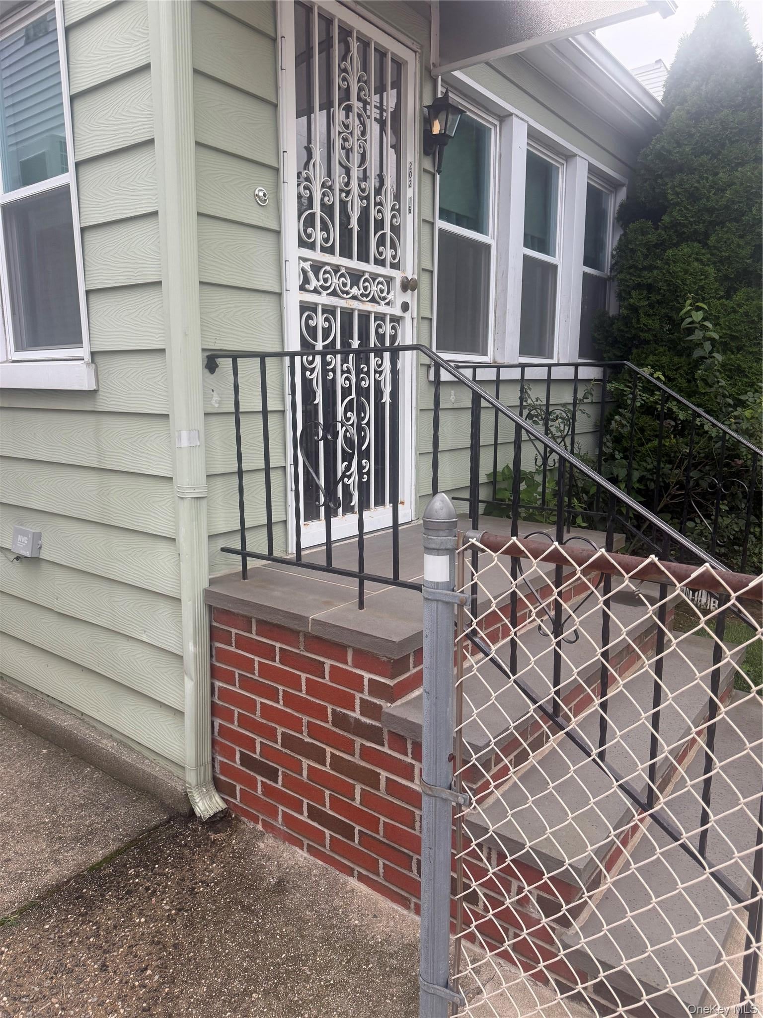 202 16 33rd Ave, Bayside, NY 11361 photo