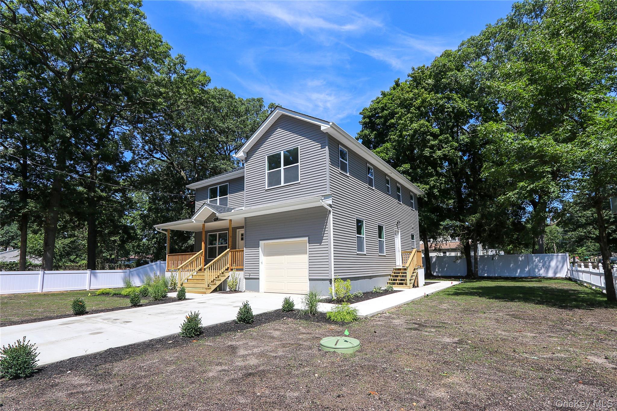 245 New Ave, Wyandanch, NY 11798 photo