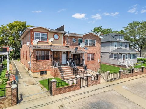Duplex in Saint Albans NY 191-11 119th Avenue.jpg