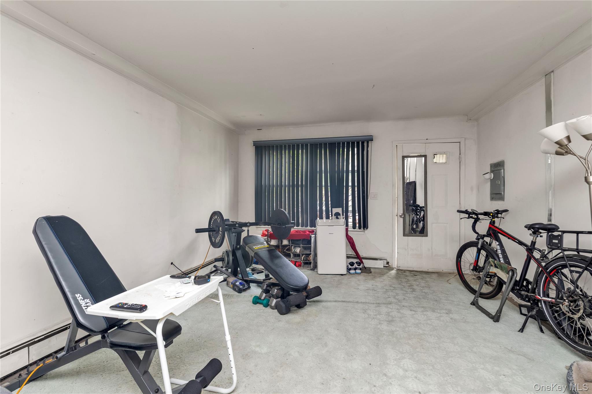 106 41 160th St, Jamaica, NY 11433 photo