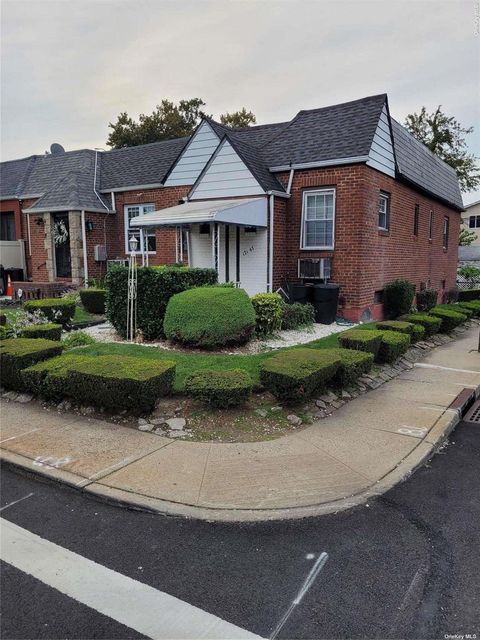 Single Family Residence in Jamaica NY 171-47 119th Road.jpg