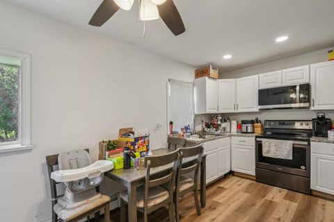 Duplex in Walden NY 30 Elm Street 16.jpg