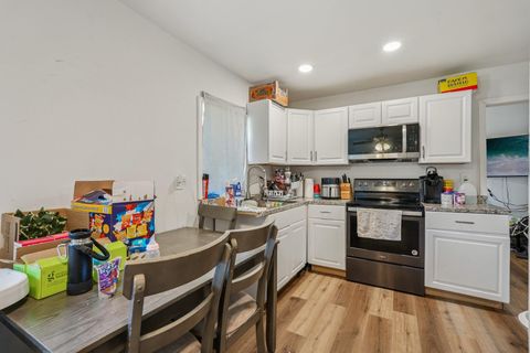 Duplex in Walden NY 30 Elm Street 26.jpg