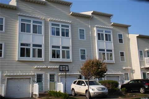 Duplex in Arverne NY 66-16 Seaspray Avenue.jpg