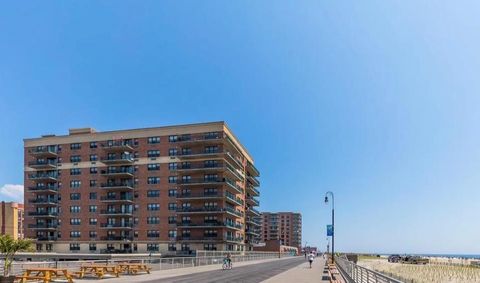Condominium in Long Beach NY 25 W Broadway #115 7.jpg