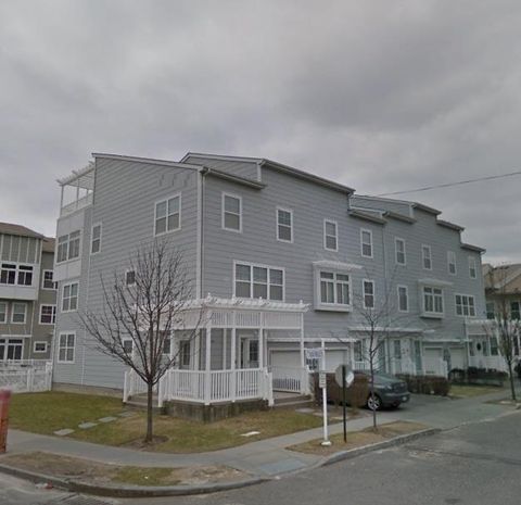Duplex in Arverne NY 205 Beach Breeze Place.jpg