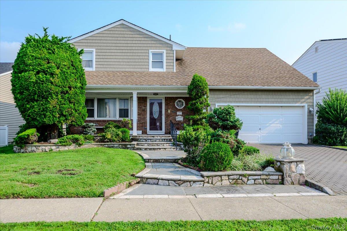 1292 Park St, Atlantic Beach, NY 11509