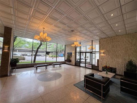 Condominium in Flushing NY 152-18 Union Turnpike #9P 10.jpg