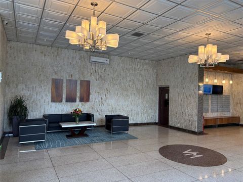 Condominium in Flushing NY 152-18 Union Turnpike #9P 11.jpg